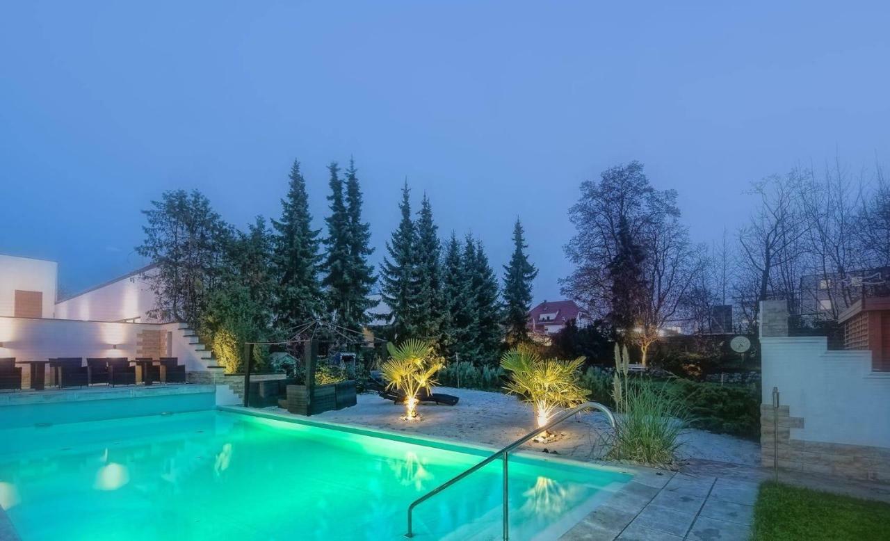 Holi Day Spa Appartement 1 Берлін Екстер'єр фото