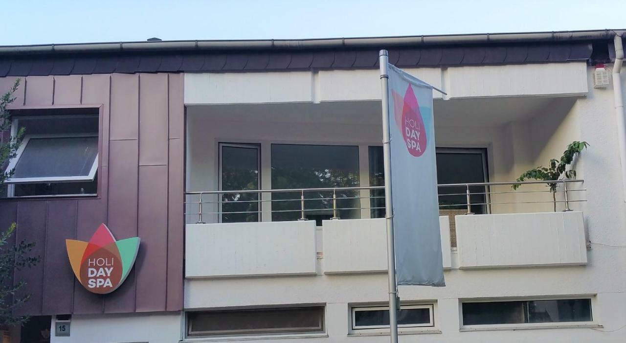 Holi Day Spa Appartement 1 Берлін Екстер'єр фото